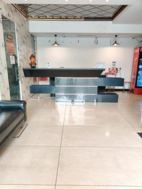HOTEL GOLDEN HOME